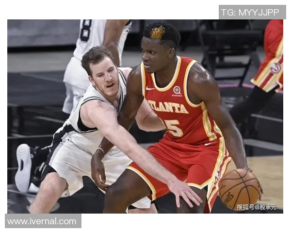 马刺与老鹰激战正酣三月十四日精彩对决回顾与分析