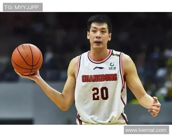 任骏飞领衔新一季篮球赛场表现分析与未来发展潜力探讨