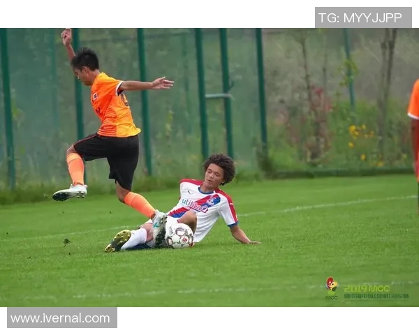 俄罗斯与中国足球比赛直播视频全程回放及精彩瞬间解析