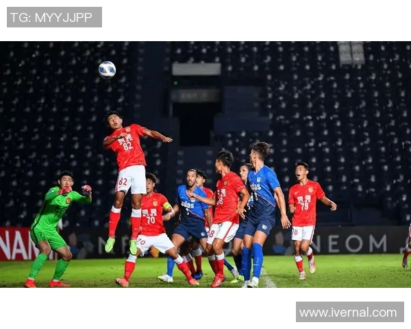 迪拜阿赫利与棉农激战正酣谁将夺得胜利的荣耀