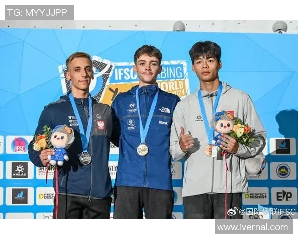 深圳极限运动队在世界攀岩锦标赛中的灵活性表现与战术分析